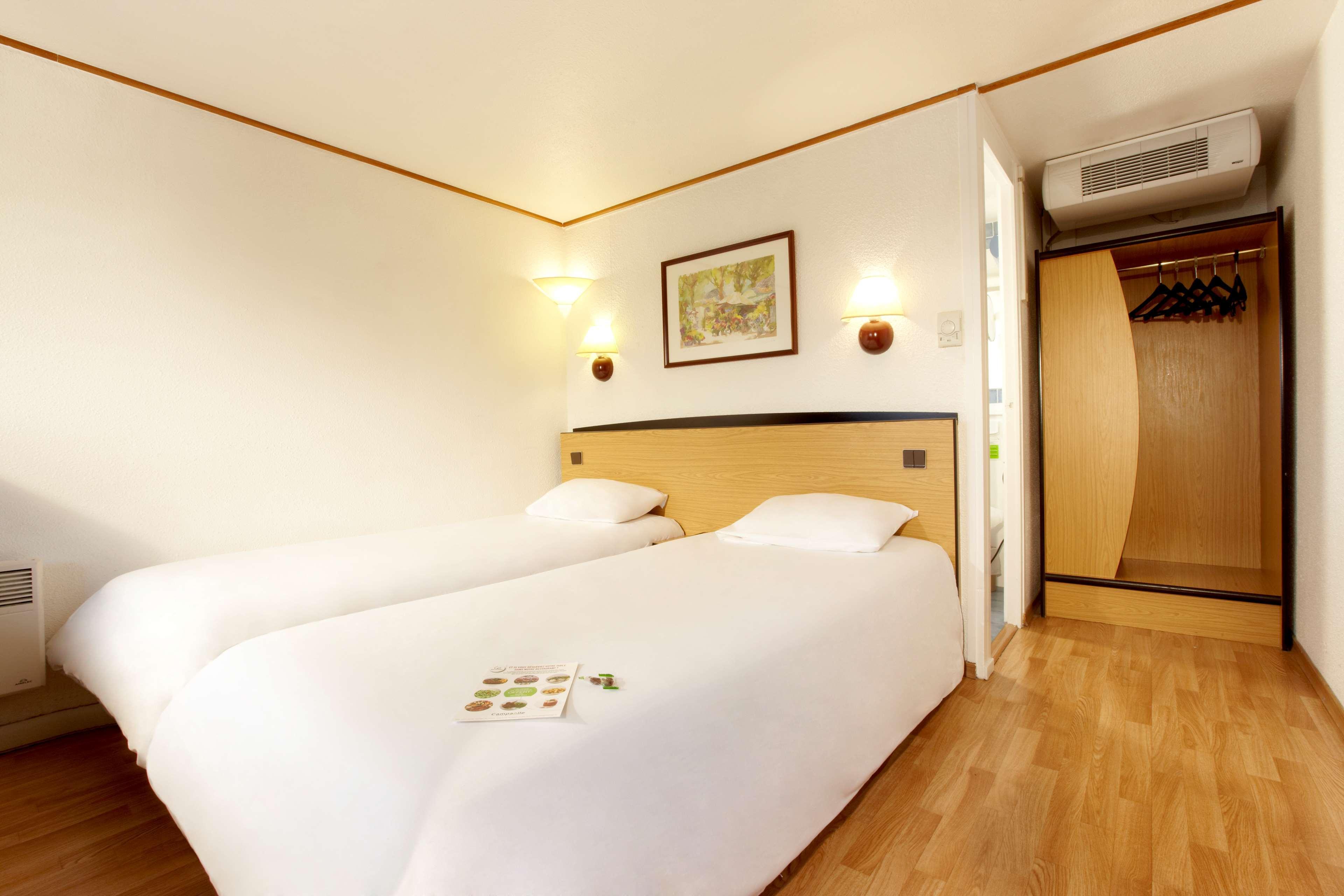 Hotel Campanile Dunkerque Est - Armbouts-Cappel Extérieur photo